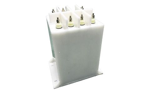 脈沖電容器和普通電容器有什么區(qū)別？