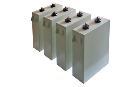 如何區(qū)分電容器的正負(fù)極？